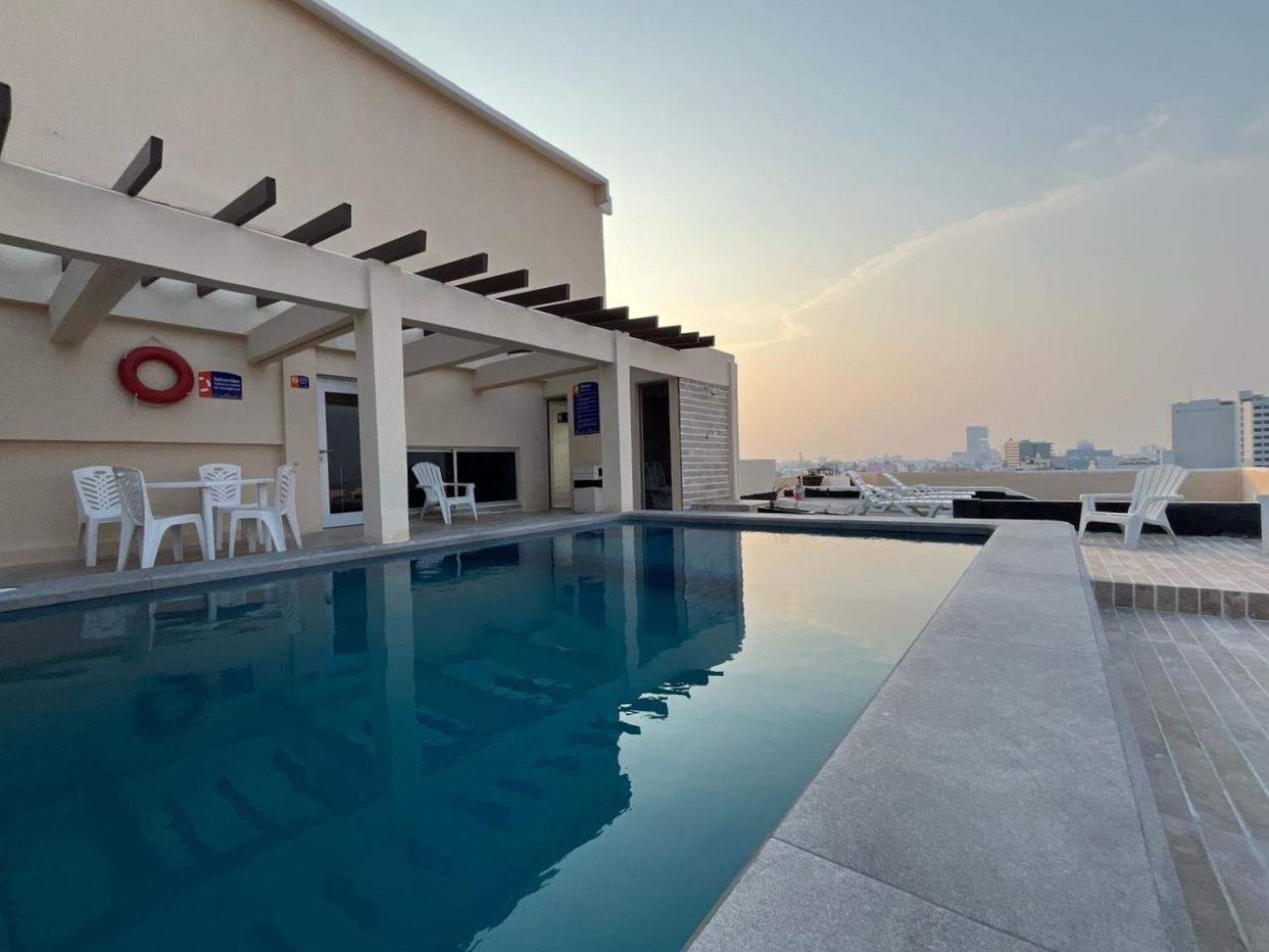 Howard Johnson By Wyndham 4*